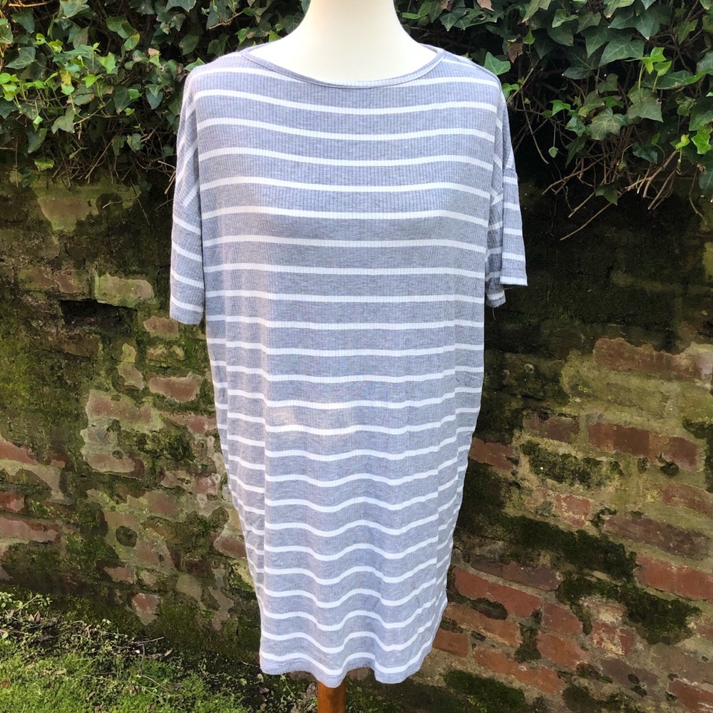 t-shirt dress